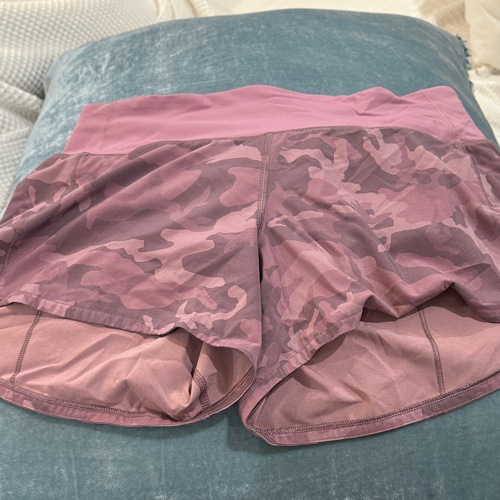 lululemon athletica Dusty Rose camoflauge    Active Skort